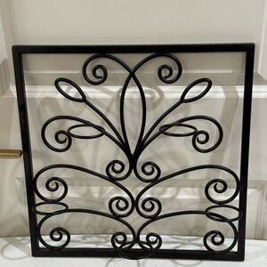 Black Metal Scroll Hanging Wall Decor ~ Measures 16” x 16”